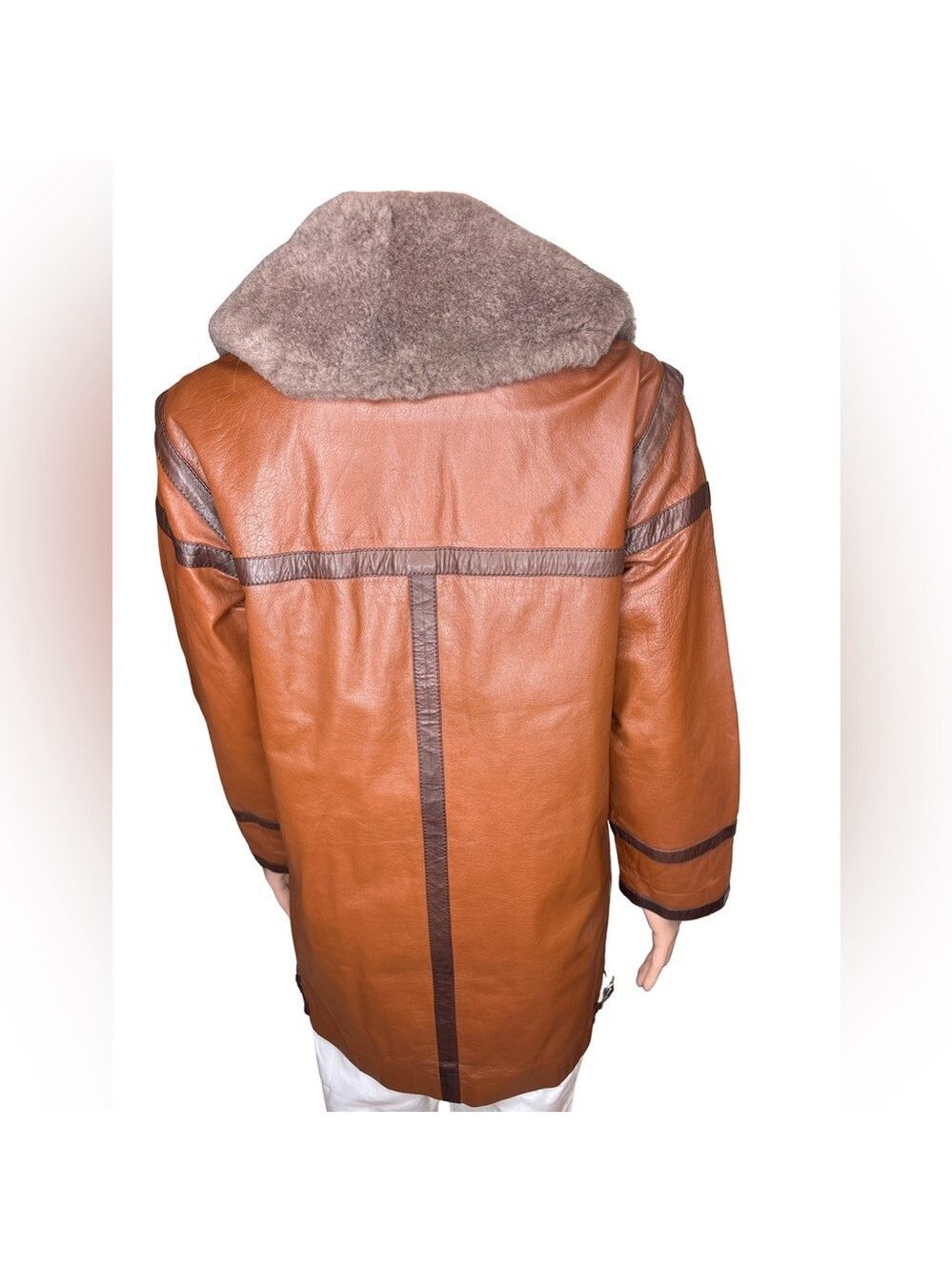 Vegan Leather Long Coat with Faux Fur Collar Medium - Picture 4 of 5
